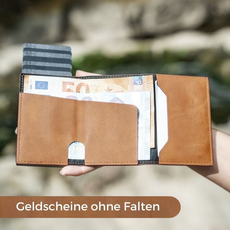 Essential Travel Set